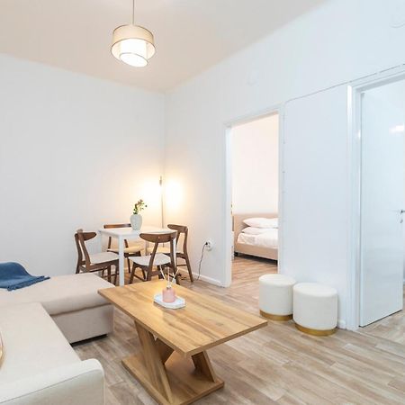 Appartamento Mainavenue Living Local Salonicco Esterno foto